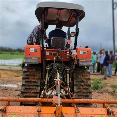 Traktor Sawah